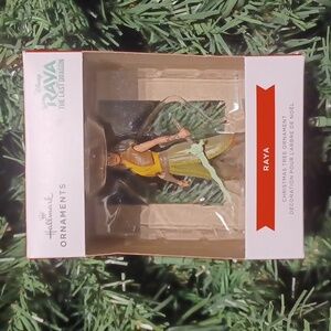 Disney Raya & The Last Dragon Christmas Tree Ornament